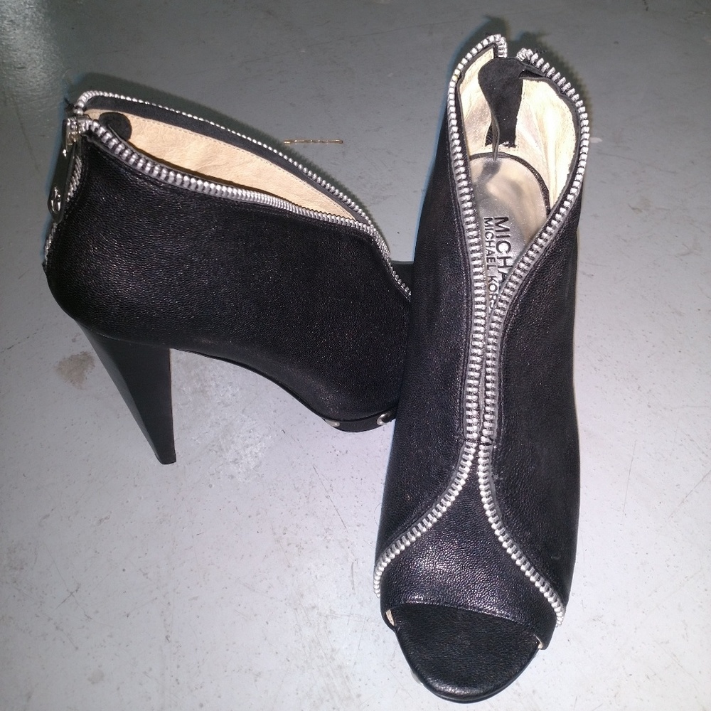 Michael Kors zipper ankle boots